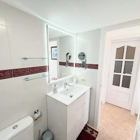 Apartman A Estrenar Con Vistas A La Playa De Levante Con Plaza De Garaje *