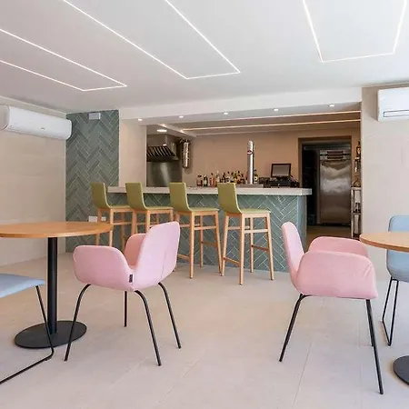 Halley & Affiliated By Melia Hotel *