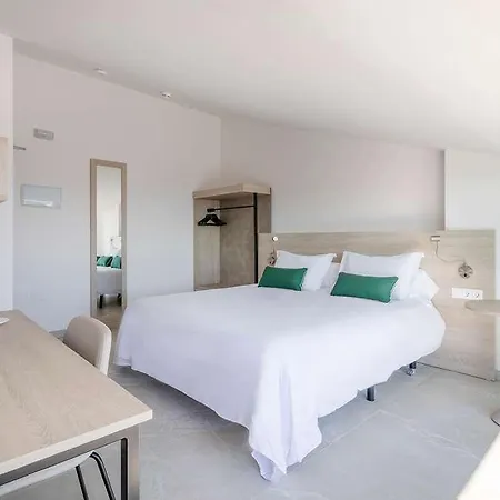 Hotel Halley & Affiliated By Melia Benidorm