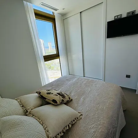Apartment Intempo Golden Tower *