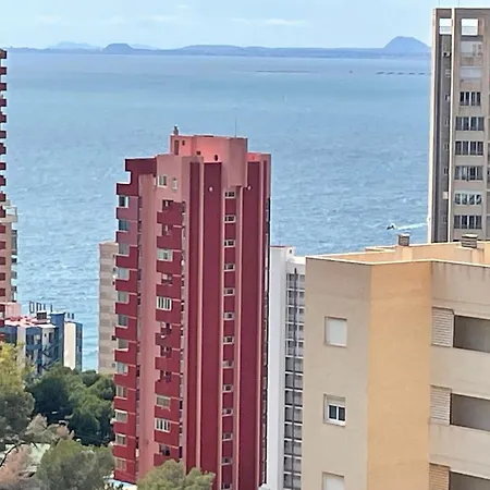 Con Vistas Y Bien Ubicado Renovado *