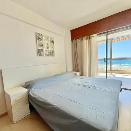 Gemelos 1 Seafront Levante Apartment *