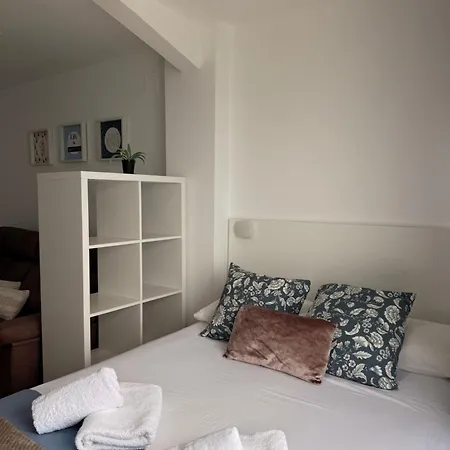 Damas Piso18 Apartment *
