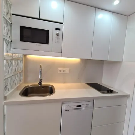 Zeus 16 If Apartment