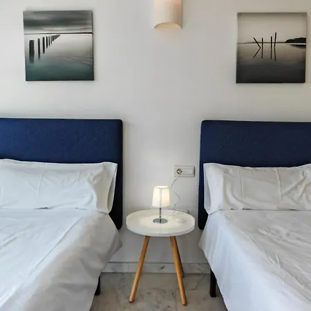 High Rise - Sea Views - Torre Lugano
