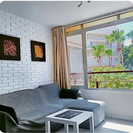 Apartment Con Piscina En Benidorm