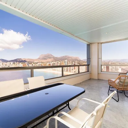 Apartment Luxury With Stunning Seaview In *