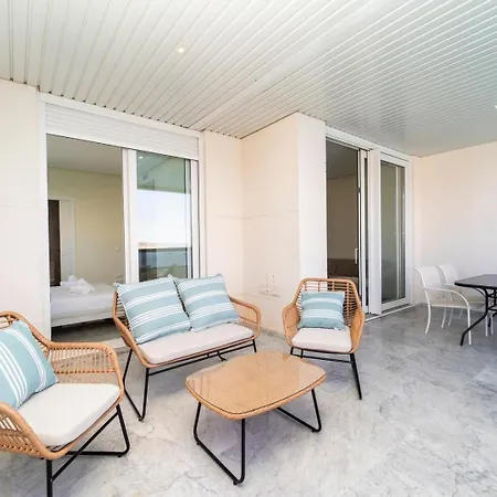 Luxury With Stunning Seaview In Benidorm