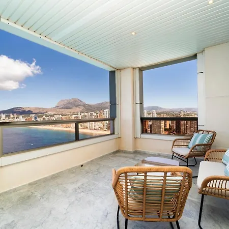 Luxury With Stunning Seaview In Apartment Benidorm