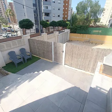 Casa Mya Con Terreno Privado Y Parking Compartido - A 800m De Playa Poniente *