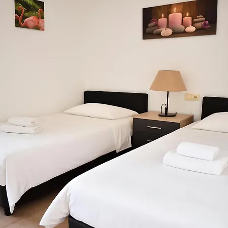 Cozy Bunglow Rinconda Real 펜션 *