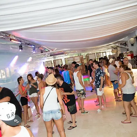 Apartamento Bc Music (adults Only)