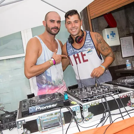 Bc Music (adults Only) Appartamento