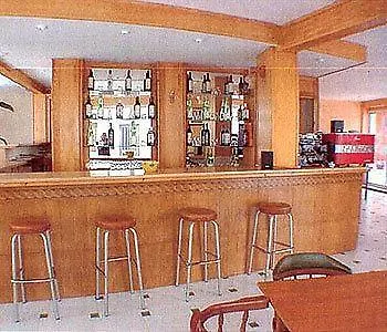 艾瑞斯酒店 酒店 *