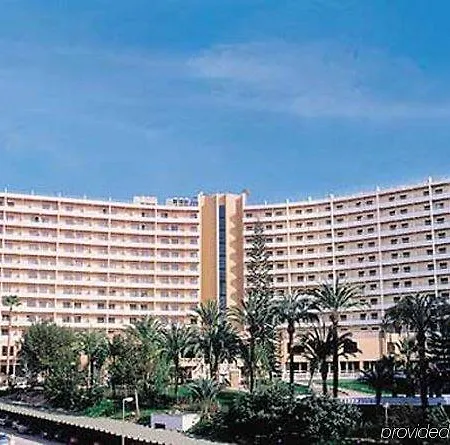 East By Pierre & 4*