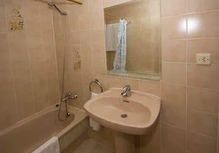 Gemelos Ii Hotel