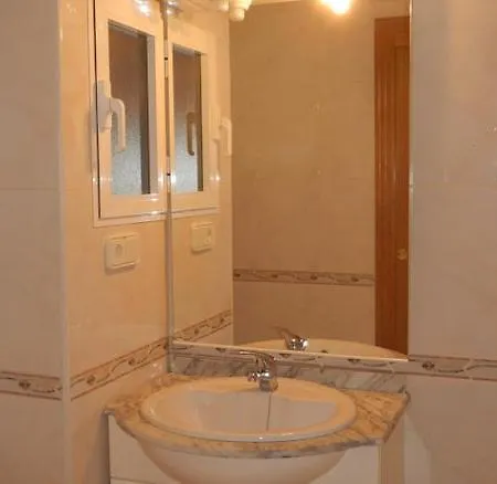 Carabelas Apts