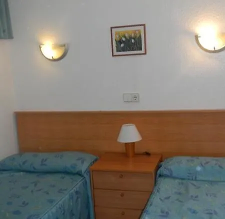 Carabelas Apts * Benidorm