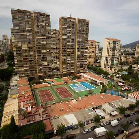 Gemelos 2 Apts 貝尼多姆