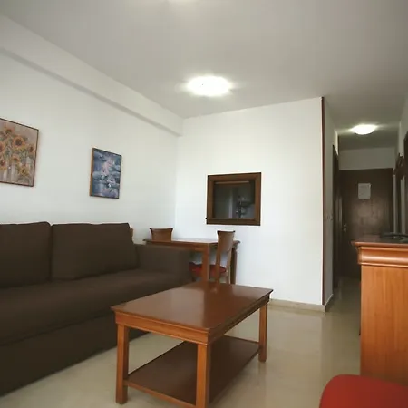 Gemelos 4 Apts 5*