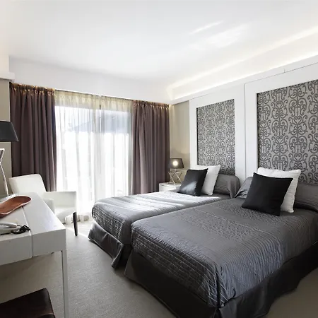 Melina Hotel