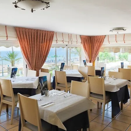 Flats Friends Mar Blau (adults Only) Hotel