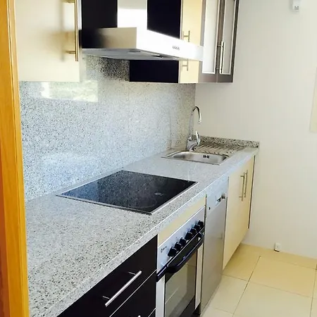 Roxana Apartment *
