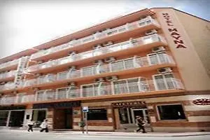 迈纳酒店