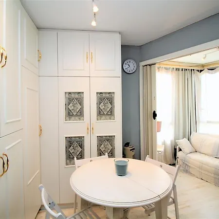 Apartment Coblanca 5 5-6 *