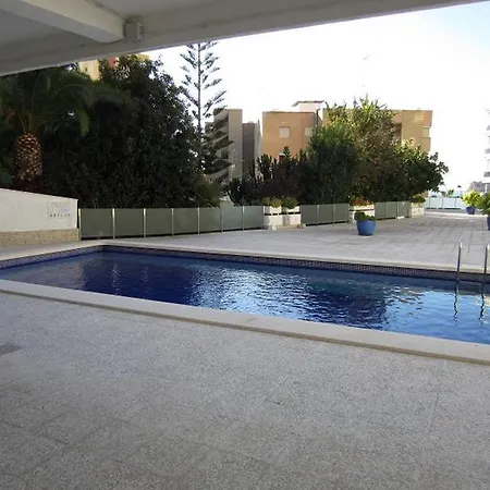 Cornelia 2 Apartment *