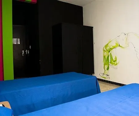 Hotel Casual Pop Art
