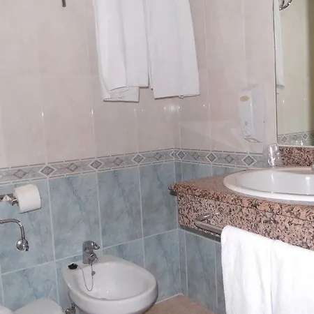 Cuco Hotel 3*