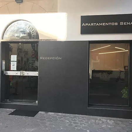 Senabre Palais *