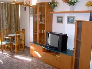 Piscis Apartment