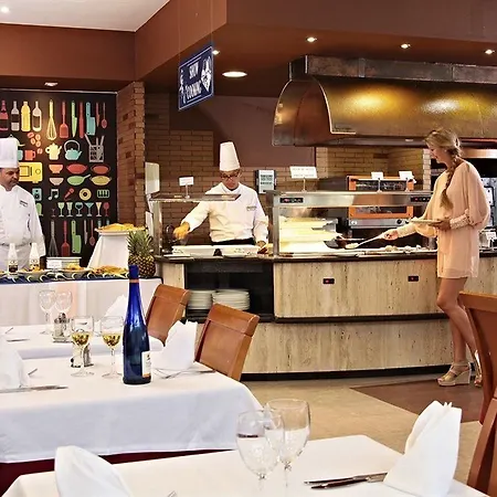Marconfort Suites