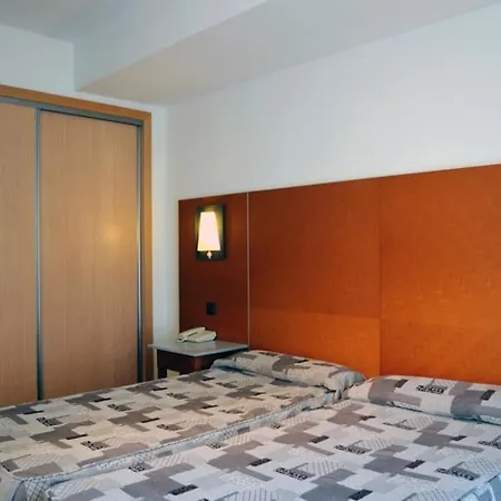 Oasis Plaza Hotel