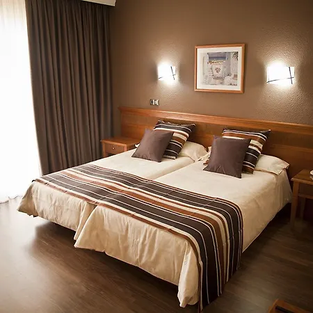 Helios Hotel 4*