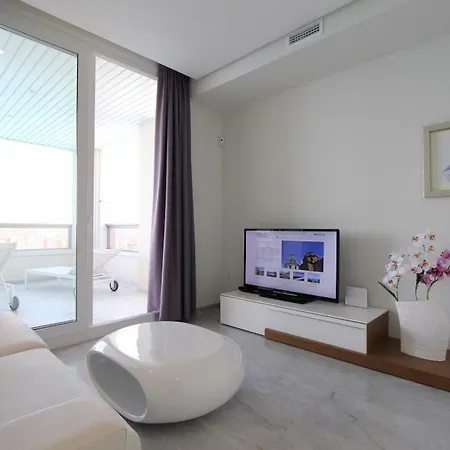 Gemelos 28 Penthouse Apartamento Benidorm