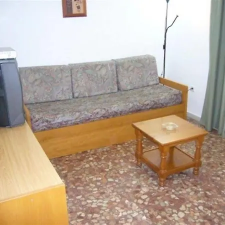 Apartment Pierre & Levante *