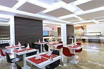 Flamingo Playa Hotel 4*