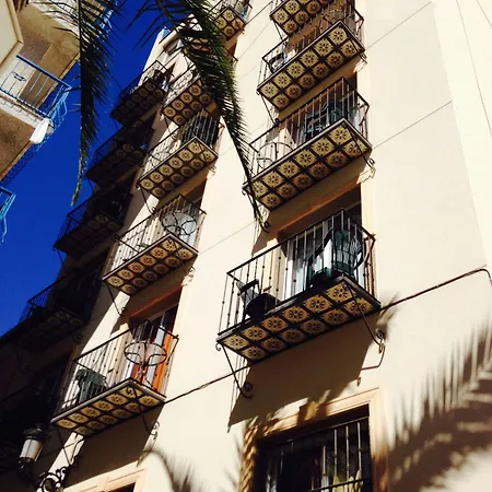 Hotel Hotel Queens - Adults Only