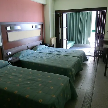 Hotel Kaktus Benikaktus 3*