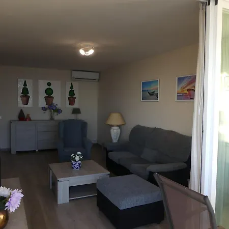 Apartamento 1º Linea Playa Apartment