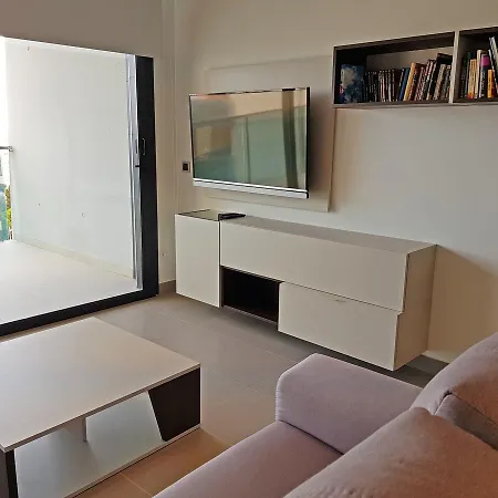 Sunset Drive Apartment *