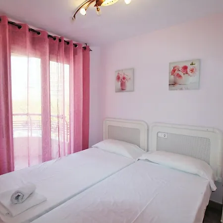 Appartement Coblanca 7-41 *
