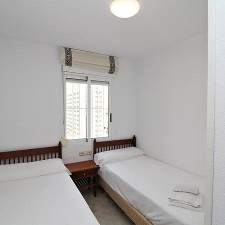 Apartamento Edimar 75 *