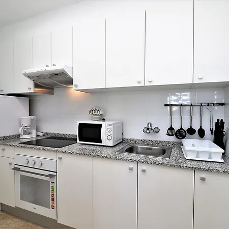 Europa Center 12-b Levante * Benidorm