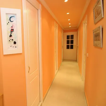 Estacha Apartment *