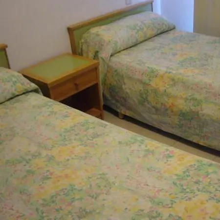 Gemelos 12 Apts 5*