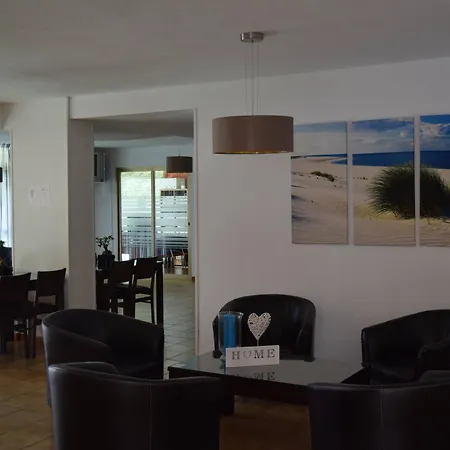 One By Mc – Edf. Trébol Apartamento *